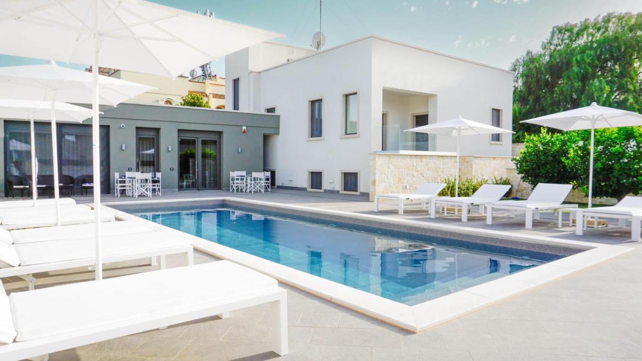 Dimora Giulia Hotel Bari Exterior photo
